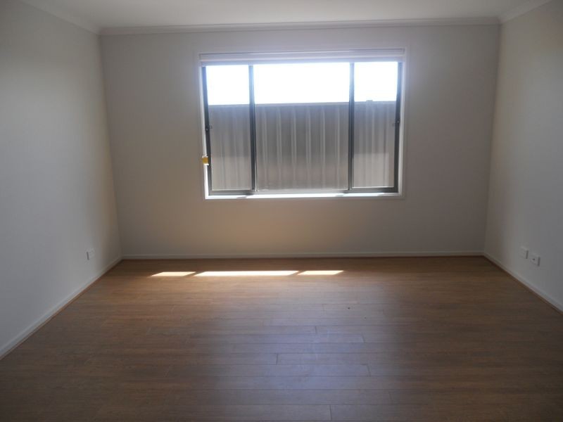 73 Serpentine Circuit, Andrews Farm SA 5114