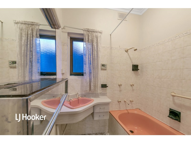 1 Kinkaid Road, Elizabeth East SA 5112