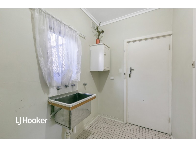 1 Kinkaid Road, Elizabeth East SA 5112