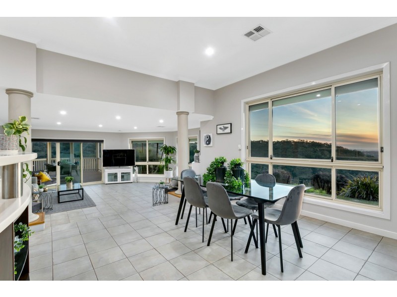 4 Blair Court, Greenwith SA 5125