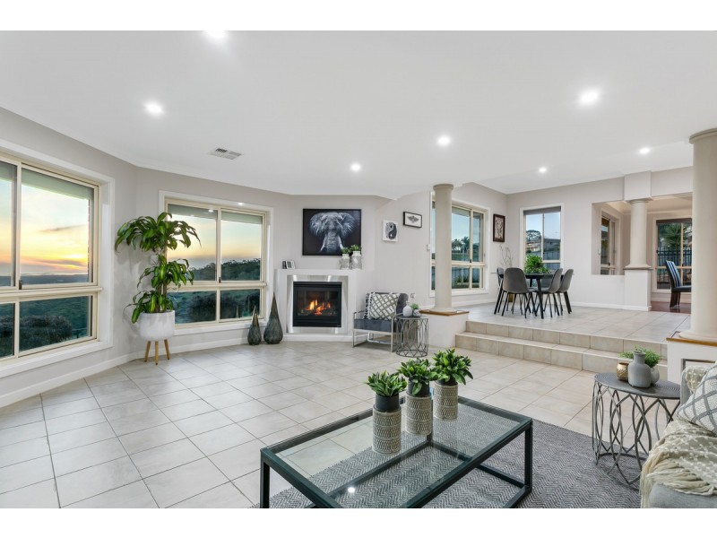 4 Blair Court, Greenwith SA 5125