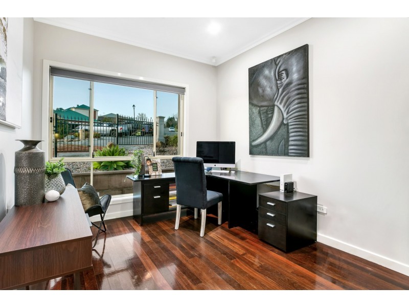 4 Blair Court, Greenwith SA 5125