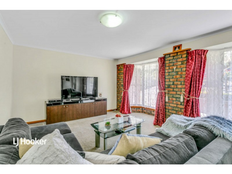 19 Foulis Court, Wynn Vale SA 5127