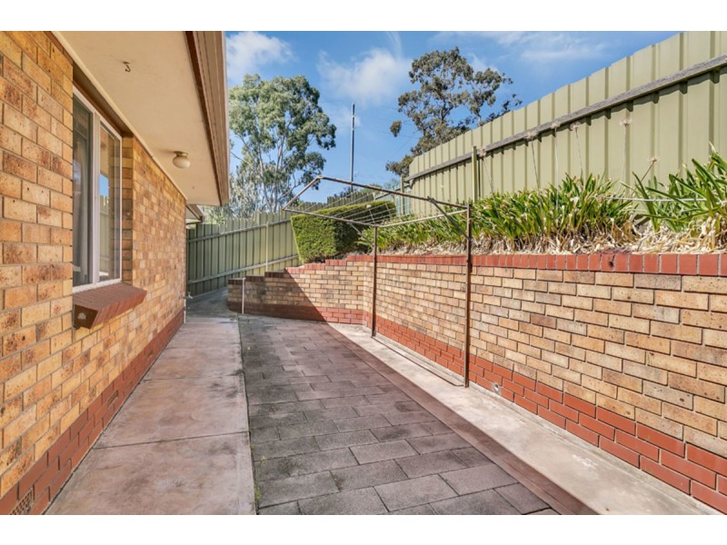 2/20 Whinnen Street, St Agnes SA 5097