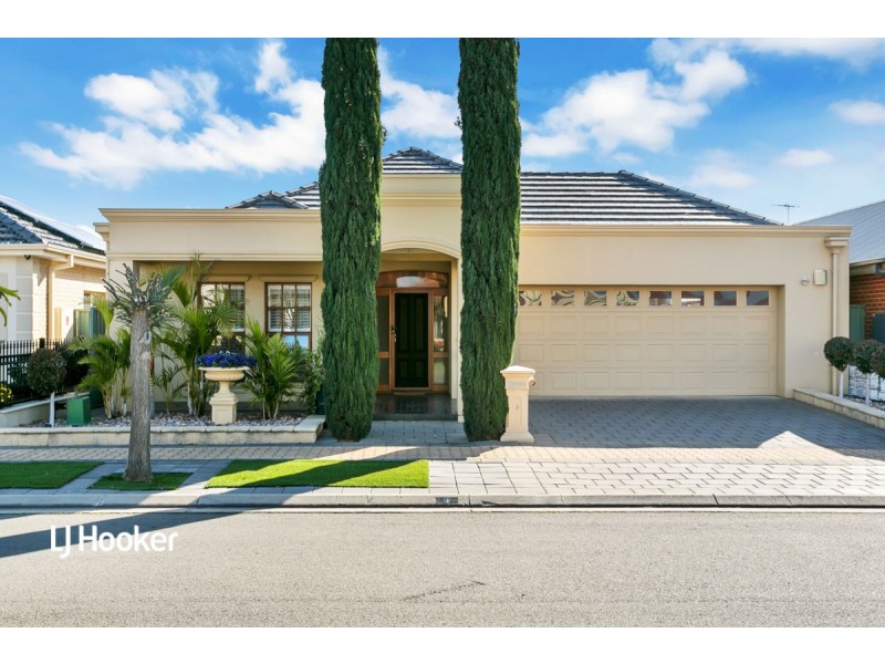 9 Spencer Court, Mawson Lakes SA 5095