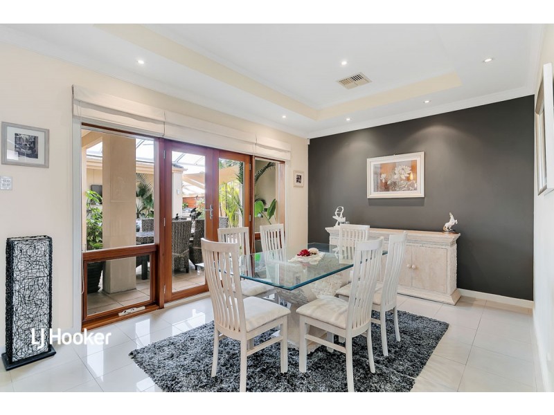 9 Spencer Court, Mawson Lakes SA 5095