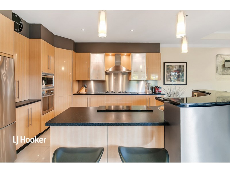 9 Spencer Court, Mawson Lakes SA 5095