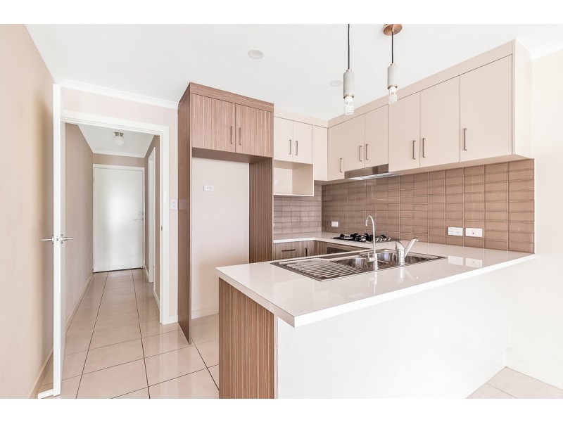 9/16 Swinden Crescent, Blakeview SA 5114