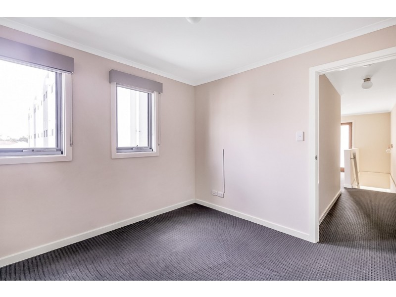 9/16 Swinden Crescent, Blakeview SA 5114