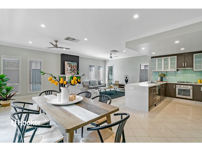 24 Ashwood Circuit, Mawson Lakes SA 5095