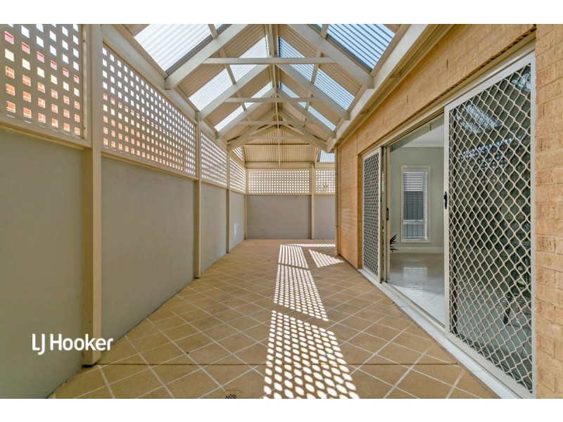 24 Ashwood Circuit, Mawson Lakes SA 5095