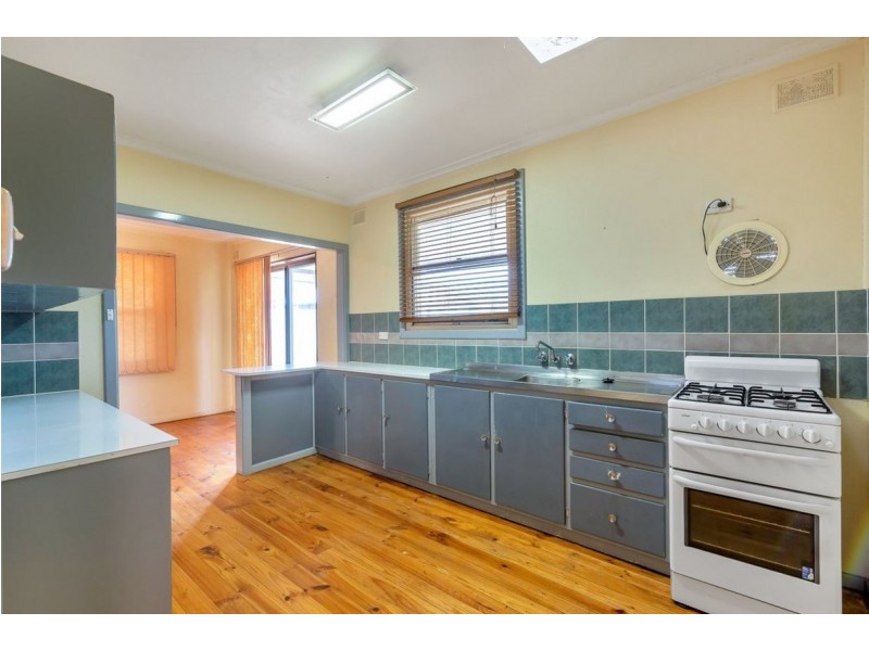 4 Orana Street, Brahma Lodge SA 5109