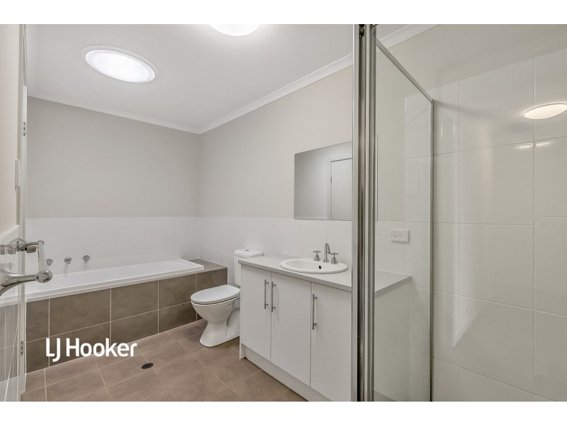 13 Oakridge Circuit, Golden Grove SA 5125