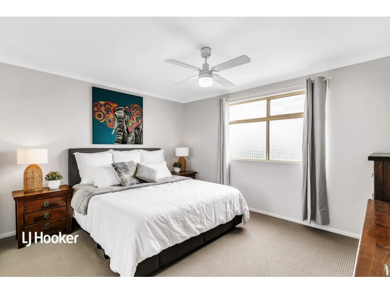 19 Rochester Drive, Salisbury Heights SA 5109