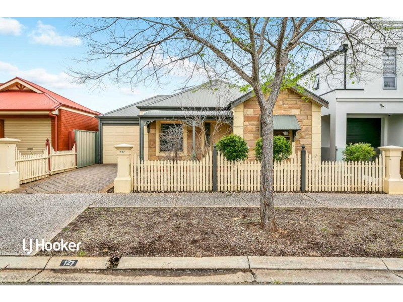 127 Sanctuary Drive, Mawson Lakes SA 5095