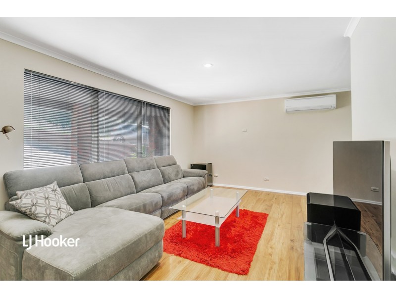 61 Flinders Drive, Valley View SA 5093