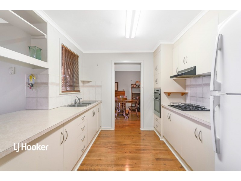 29 Brooker Drive, Hillbank SA 5112