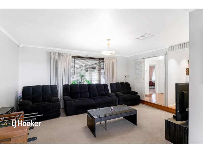 29 Brooker Drive, Hillbank SA 5112