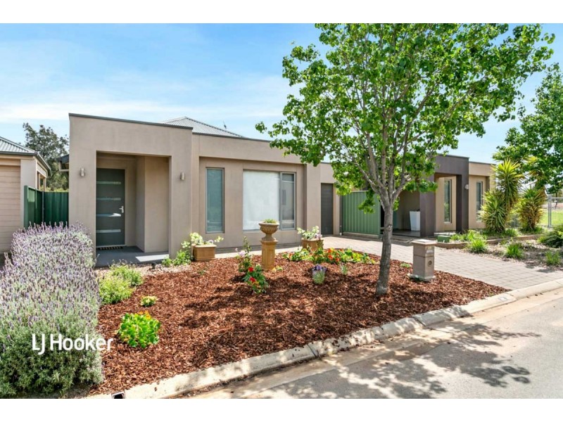 28 Mackenzie Circuit, Mawson Lakes SA 5095