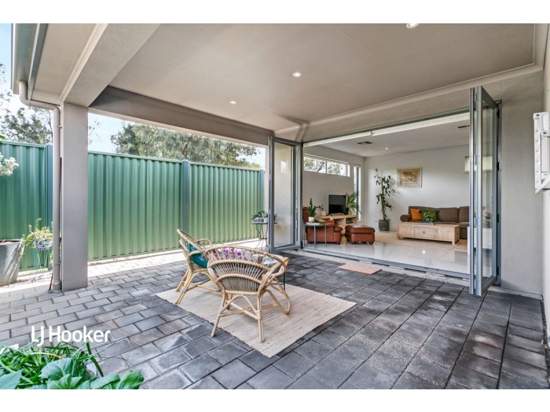 28 Mackenzie Circuit, Mawson Lakes SA 5095