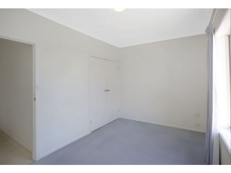 5 Gannet Street, Mawson Lakes SA 5095