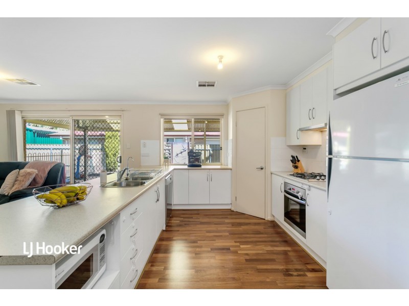6 Eton Drive, Andrews Farm SA 5114