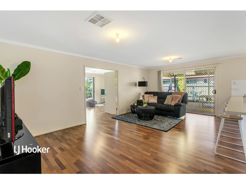 6 Eton Drive, Andrews Farm SA 5114