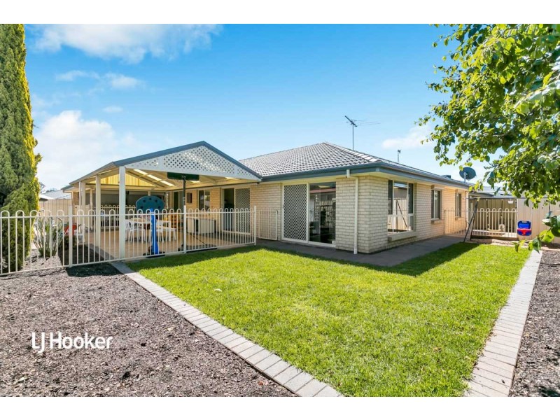 6 Eton Drive, Andrews Farm SA 5114