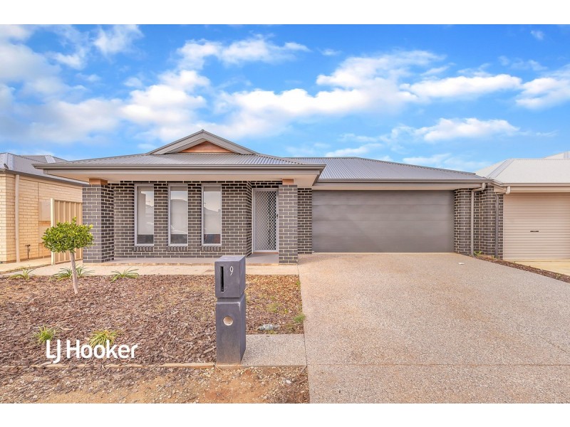 9 Isla Court, Munno Para West SA 5115