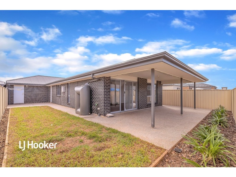 9 Isla Court, Munno Para West SA 5115