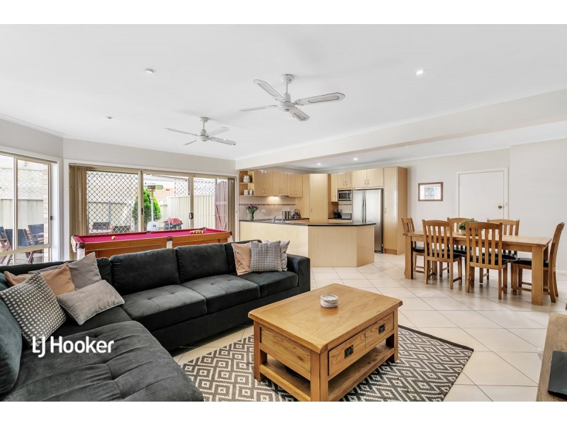 15 Finsterwald Way, Fairview Park SA 5126