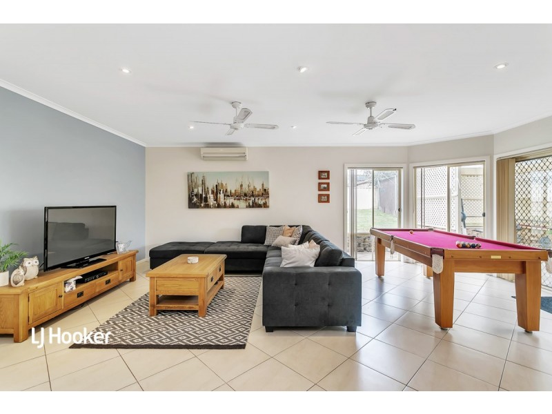 15 Finsterwald Way, Fairview Park SA 5126