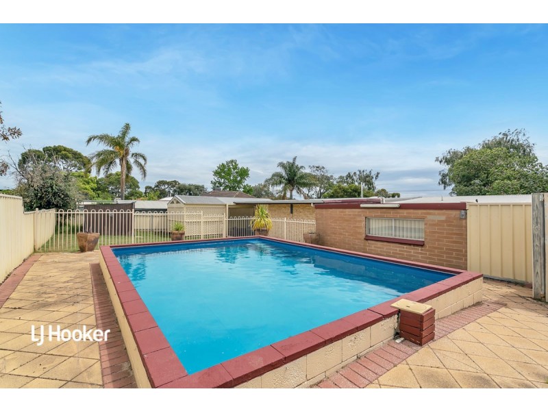 15 Finsterwald Way, Fairview Park SA 5126