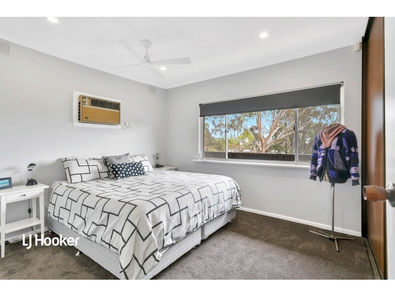 15B Frances Avenue, Para Hills SA 5096