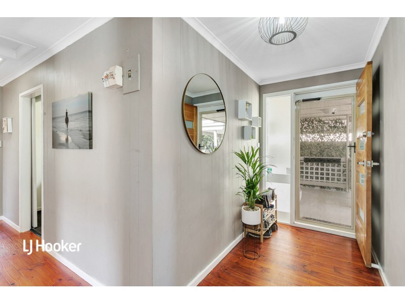 8 Vicki Avenue, Salisbury East SA 5109