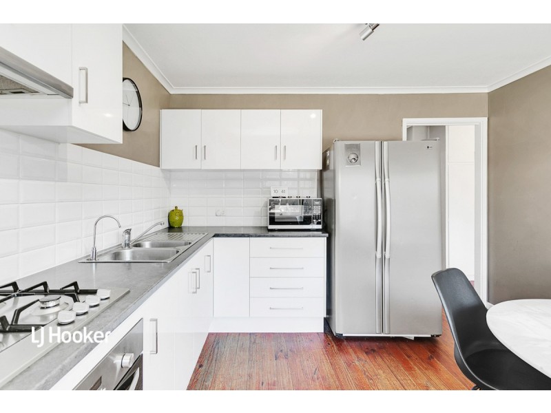 8 Vicki Avenue, Salisbury East SA 5109