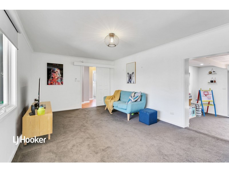 8 Vicki Avenue, Salisbury East SA 5109