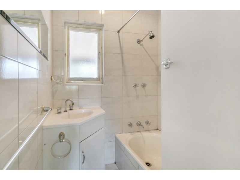 10 Sullivan Road, Elizabeth Park SA 5113