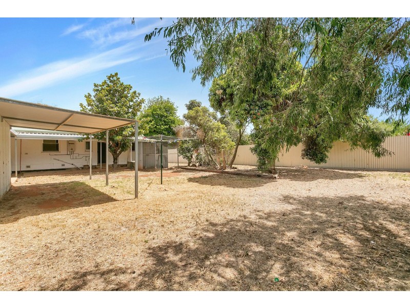 10 Sullivan Road, Elizabeth Park SA 5113