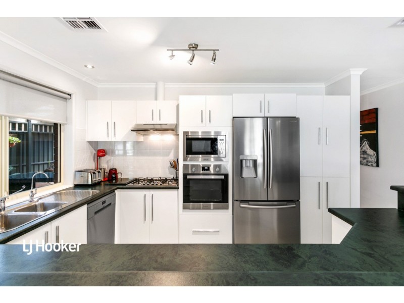 26 Amisfield Crescent, Greenwith SA 5125