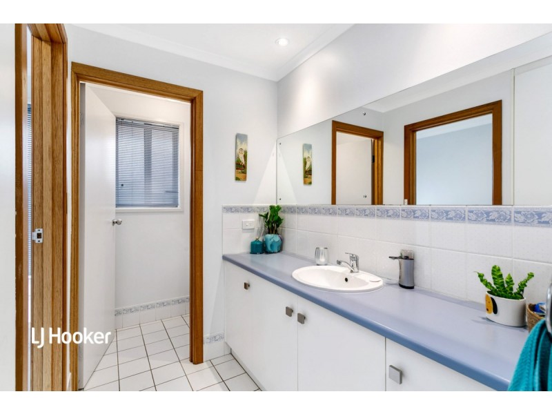 26 Amisfield Crescent, Greenwith SA 5125