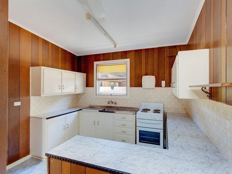 12 Robins Street, Elizabeth Downs SA 5113