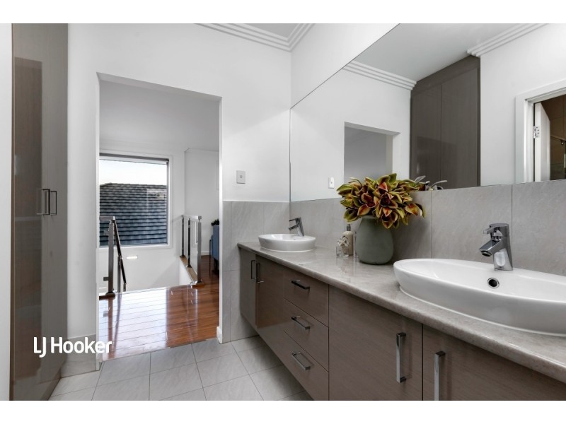 41 Nelson Crescent, Mawson Lakes SA 5095