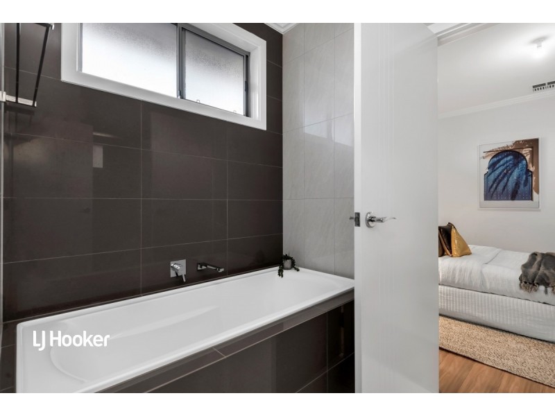 41 Nelson Crescent, Mawson Lakes SA 5095