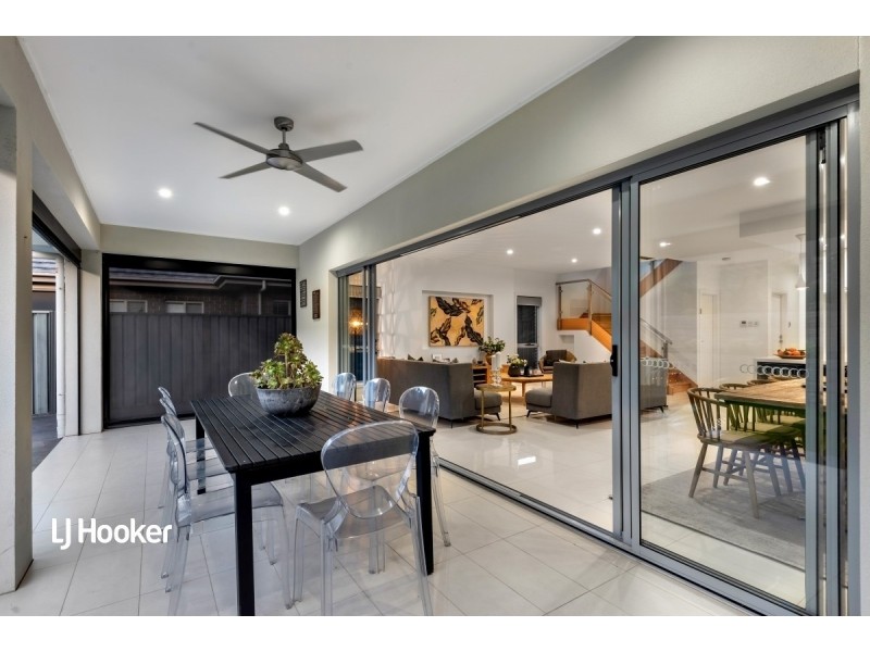 41 Nelson Crescent, Mawson Lakes SA 5095