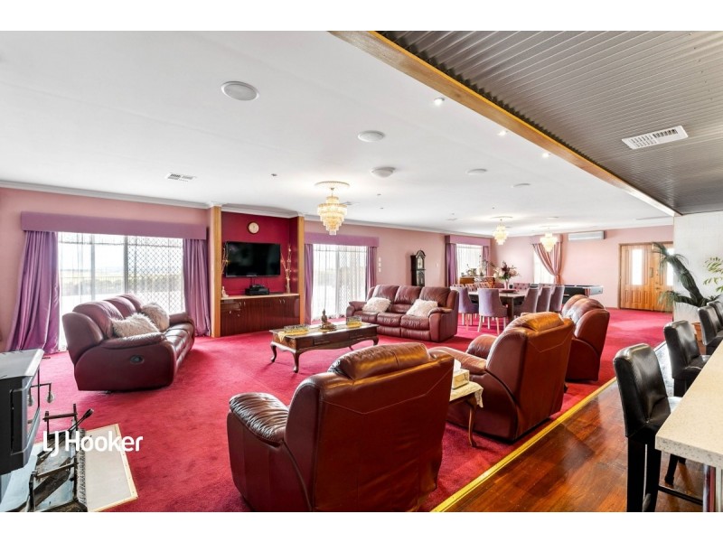 9 Aroona Road, Sunnyside SA 5253