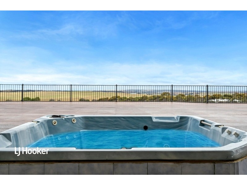 9 Aroona Road, Sunnyside SA 5253