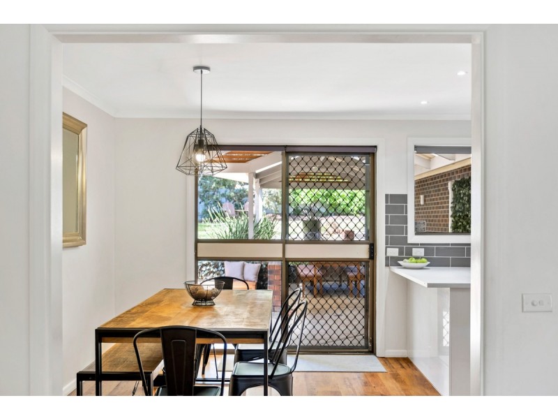 13 Janlyn Road, Vista SA 5091