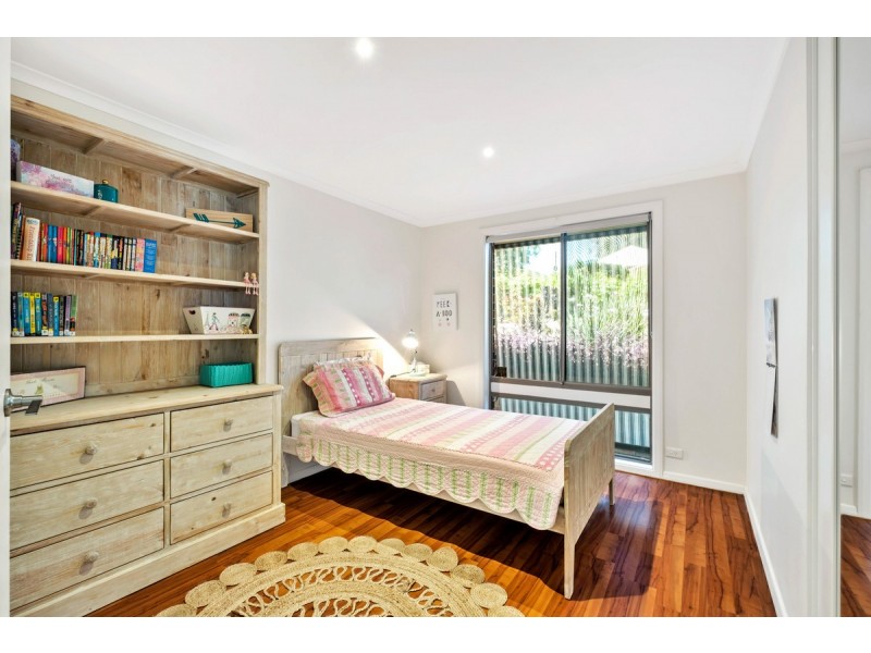 13 Janlyn Road, Vista SA 5091