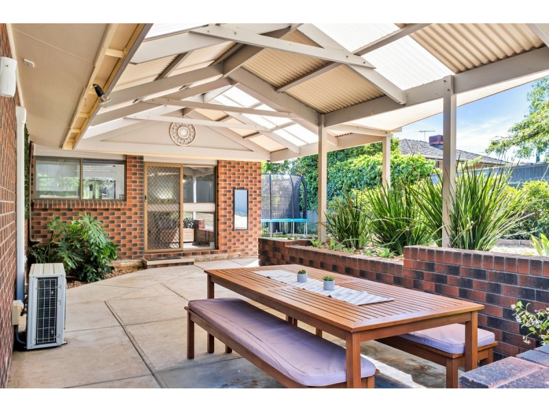 13 Janlyn Road, Vista SA 5091